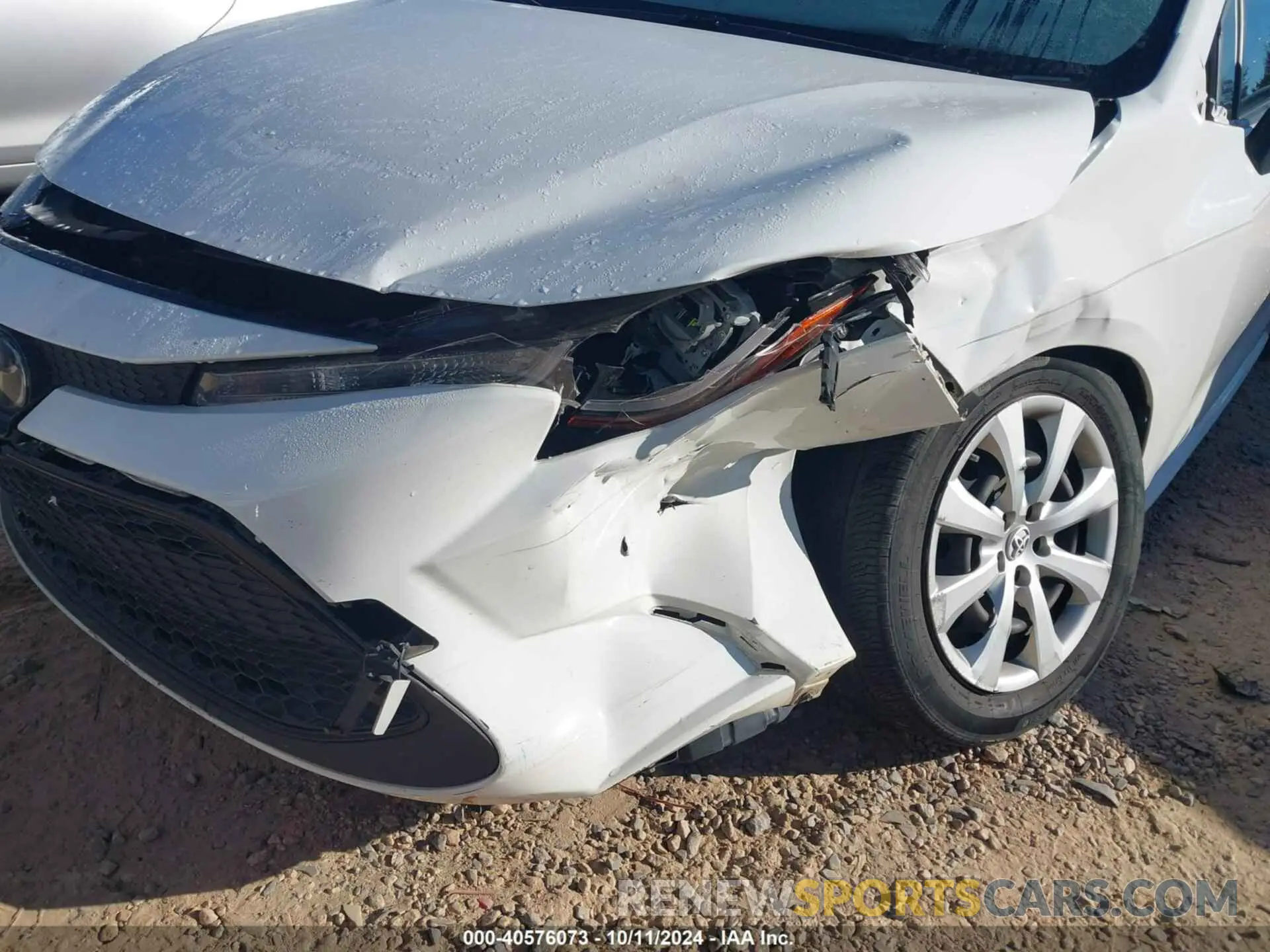 6 Photograph of a damaged car JTDEPRAE5LJ106877 TOYOTA COROLLA 2020