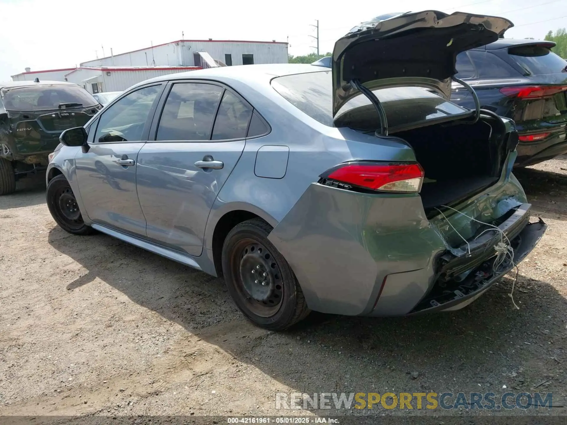 3 Photograph of a damaged car JTDEPRAE5LJ109259 TOYOTA COROLLA 2020