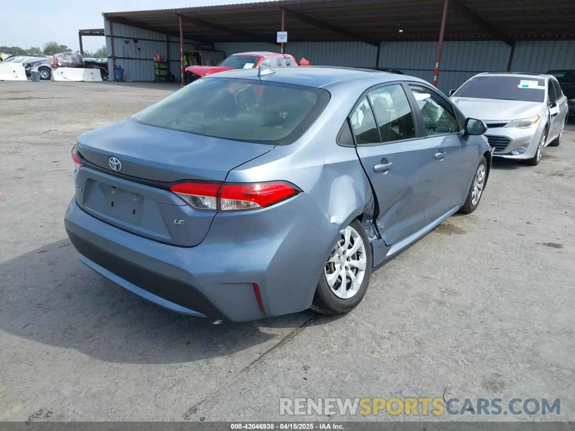 4 Photograph of a damaged car JTDEPRAE5LJ111853 TOYOTA COROLLA 2020