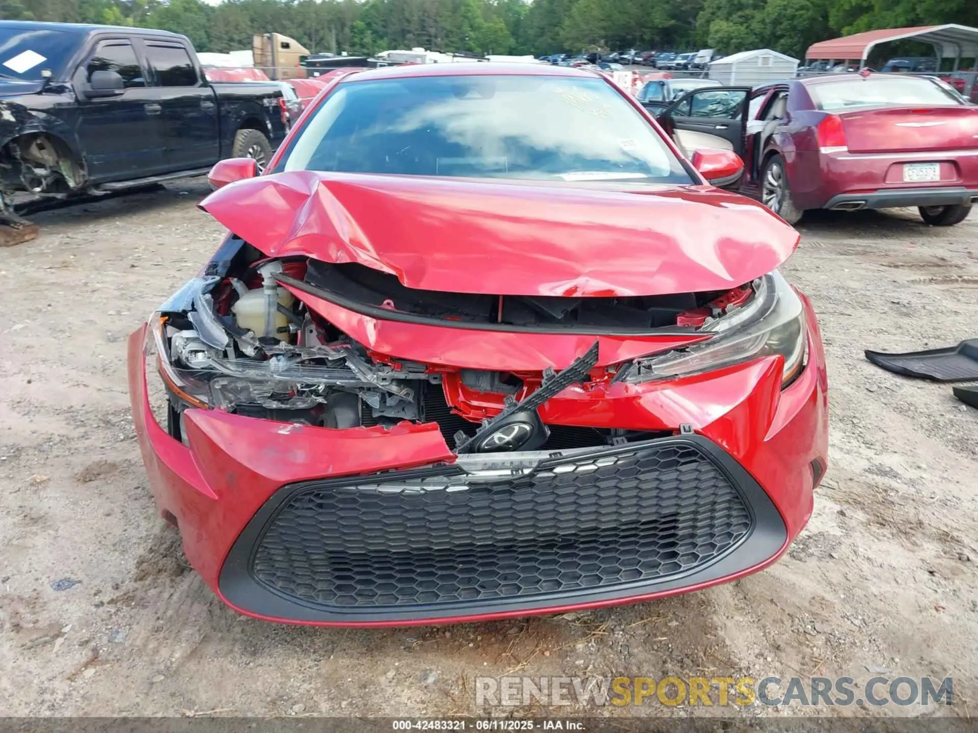 6 Photograph of a damaged car JTDEPRAE5LJ111965 TOYOTA COROLLA 2020