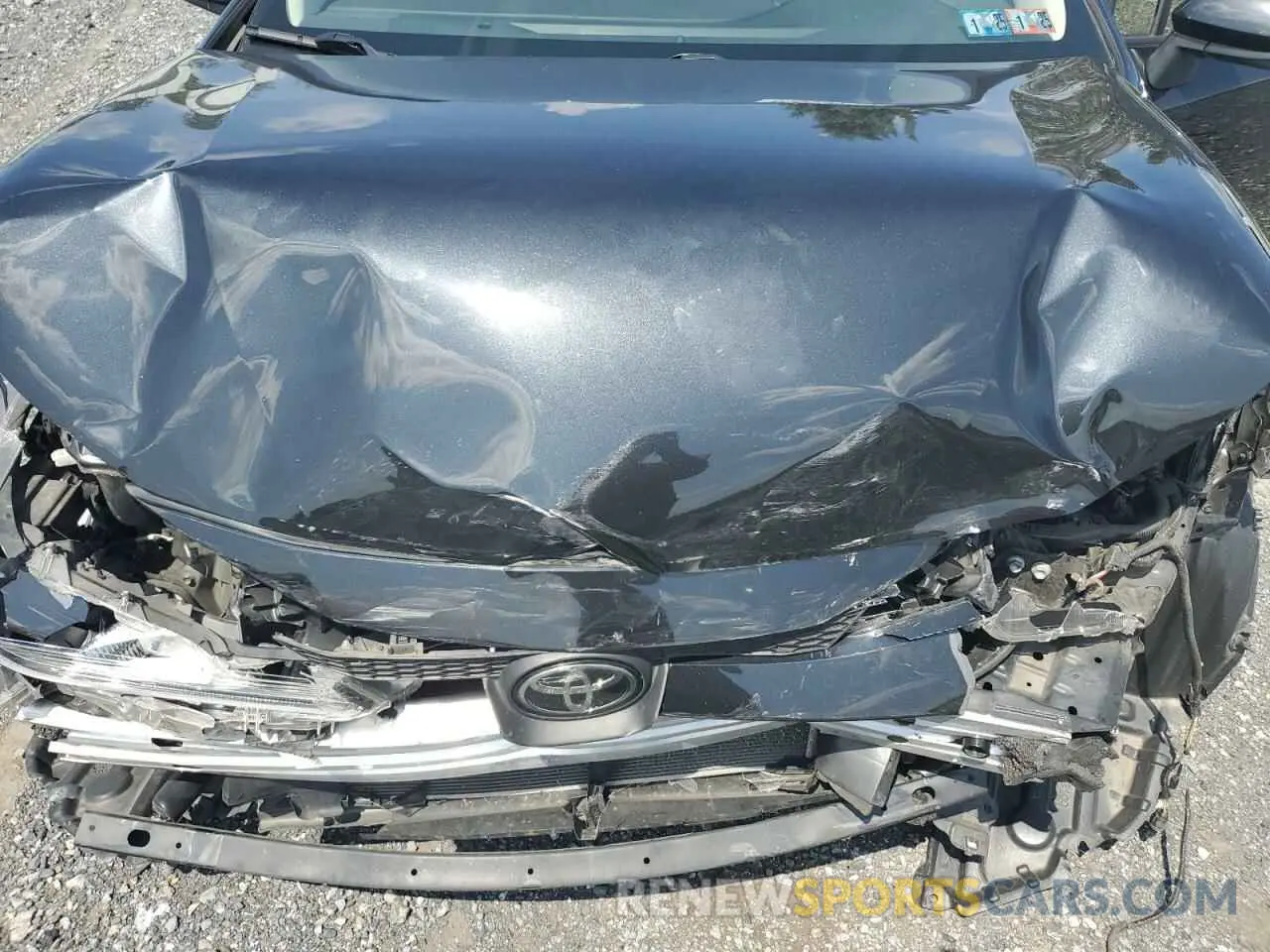 11 Photograph of a damaged car JTDEPRAE5LJ111982 TOYOTA COROLLA 2020