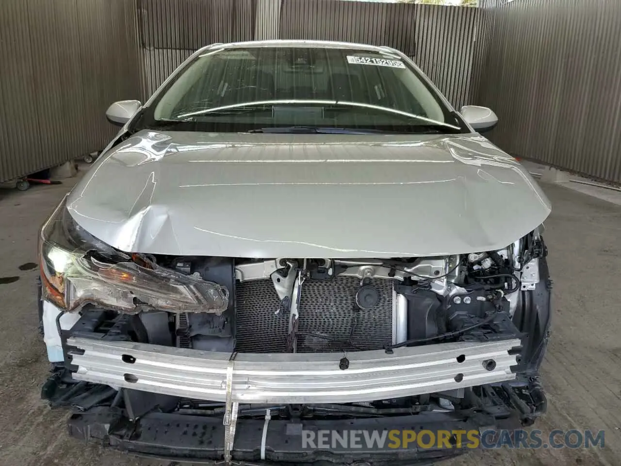 5 Photograph of a damaged car JTDEPRAE5LJ113019 TOYOTA COROLLA 2020
