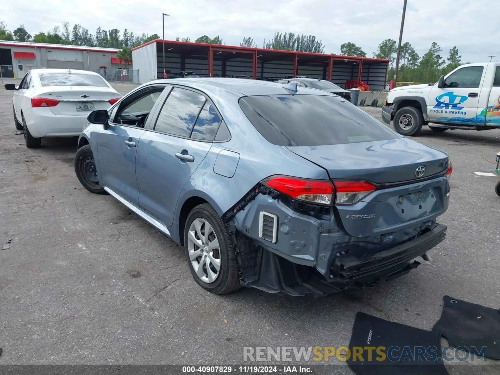 3 Photograph of a damaged car JTDEPRAE5LJ114946 TOYOTA COROLLA 2020