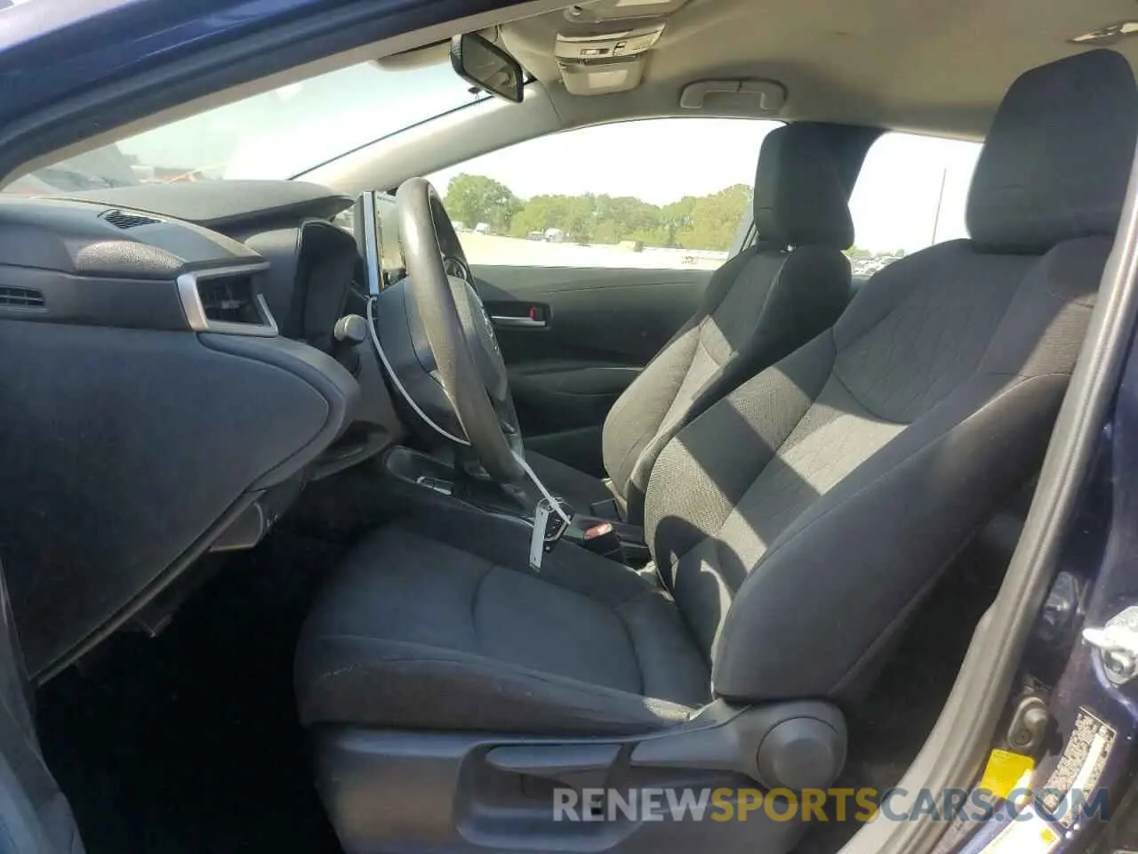 7 Photograph of a damaged car JTDEPRAE6LJ019330 TOYOTA COROLLA 2020