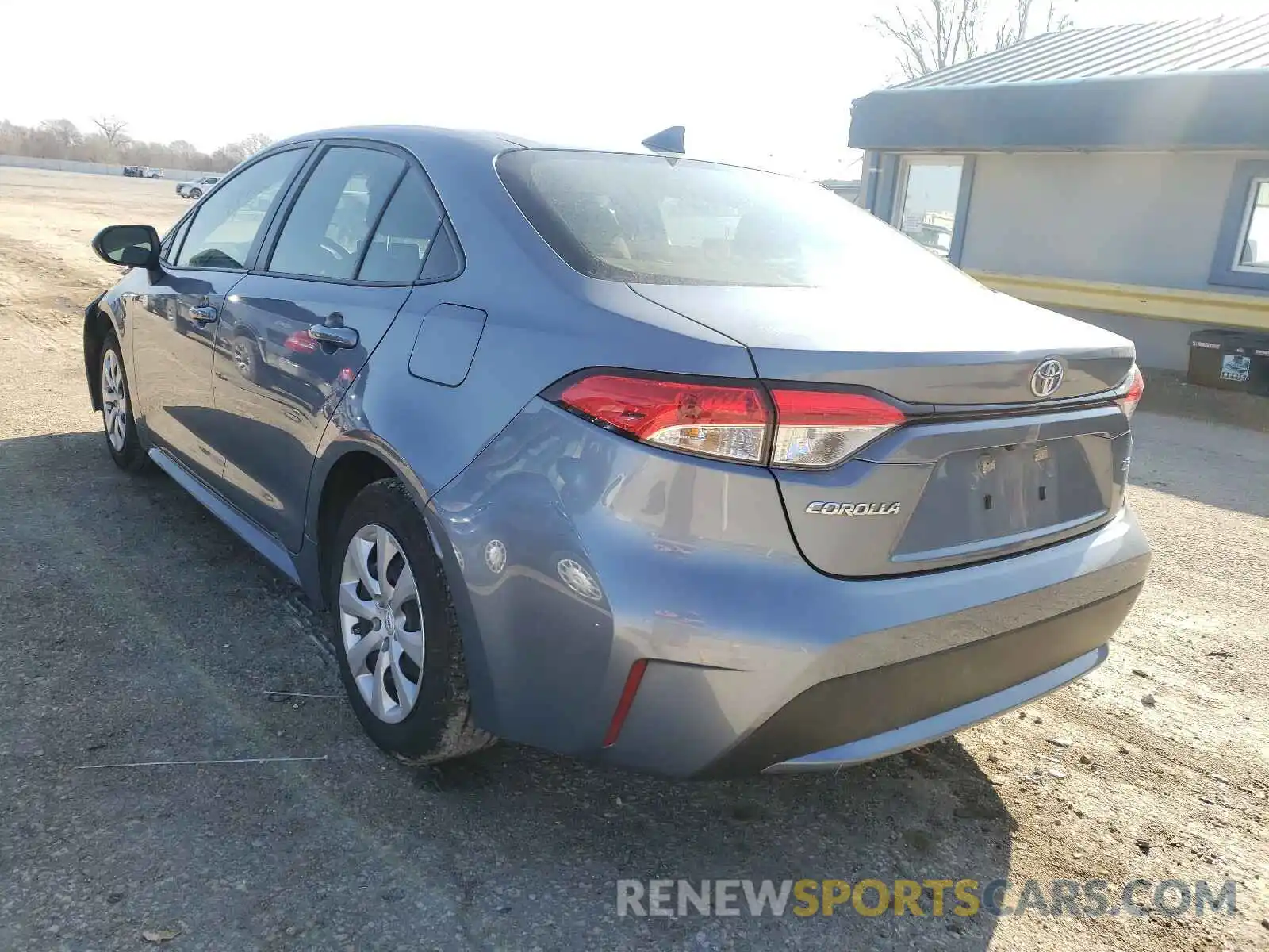 3 Photograph of a damaged car JTDEPRAE6LJ022776 TOYOTA COROLLA 2020