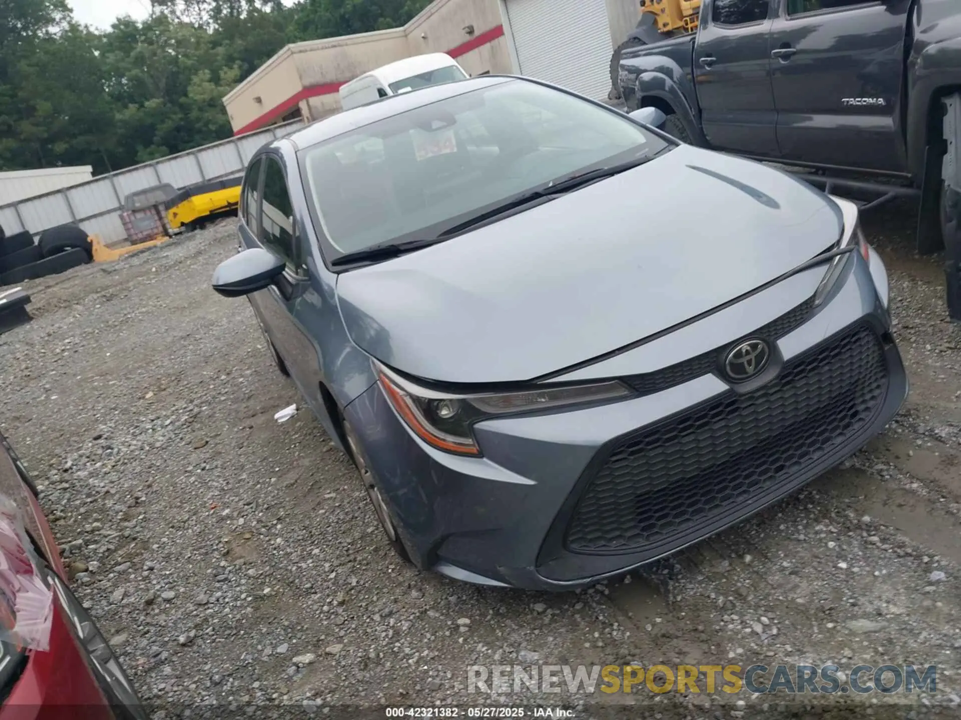 1 Photograph of a damaged car JTDEPRAE6LJ022955 TOYOTA COROLLA 2020