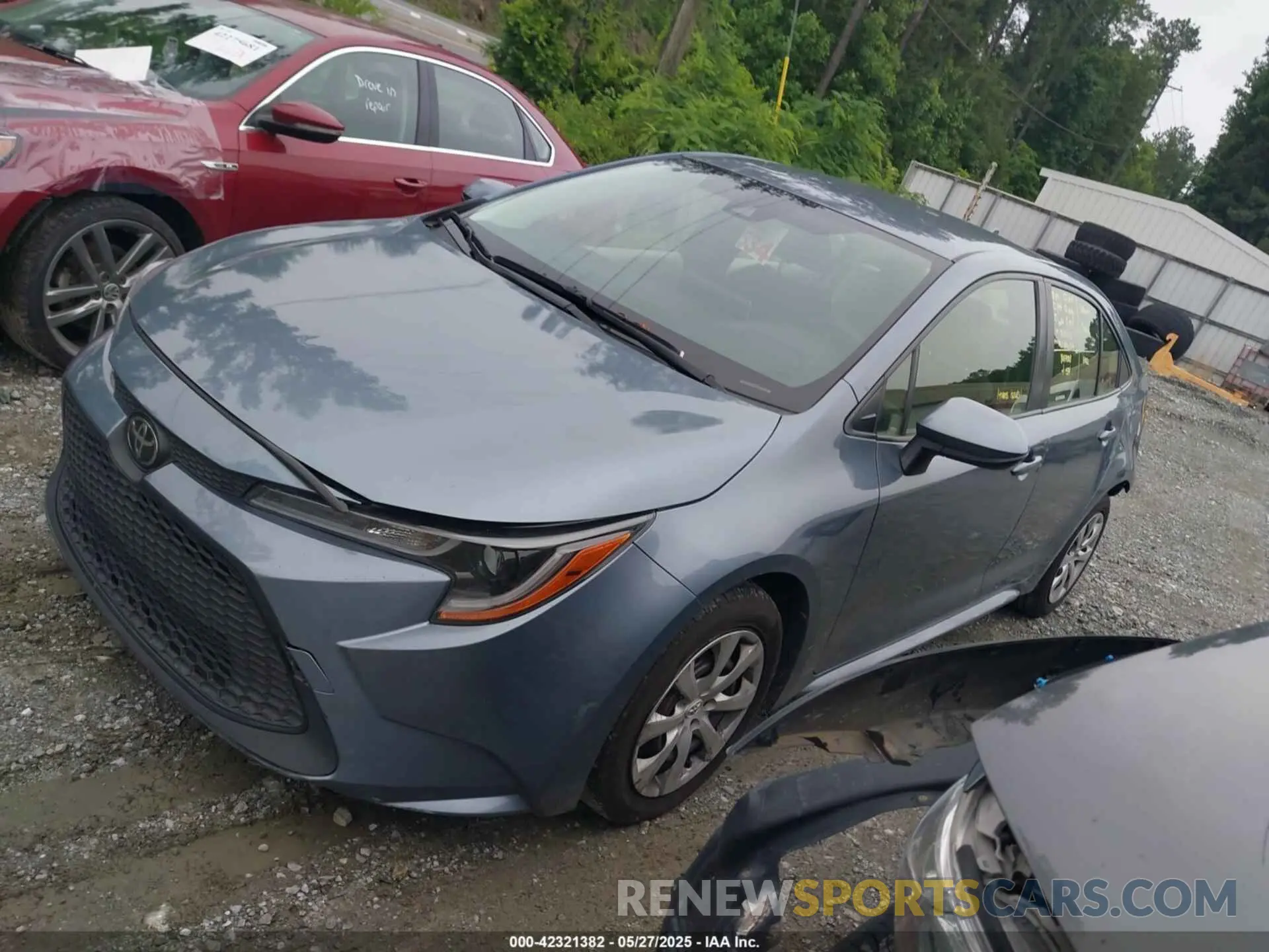 2 Photograph of a damaged car JTDEPRAE6LJ022955 TOYOTA COROLLA 2020