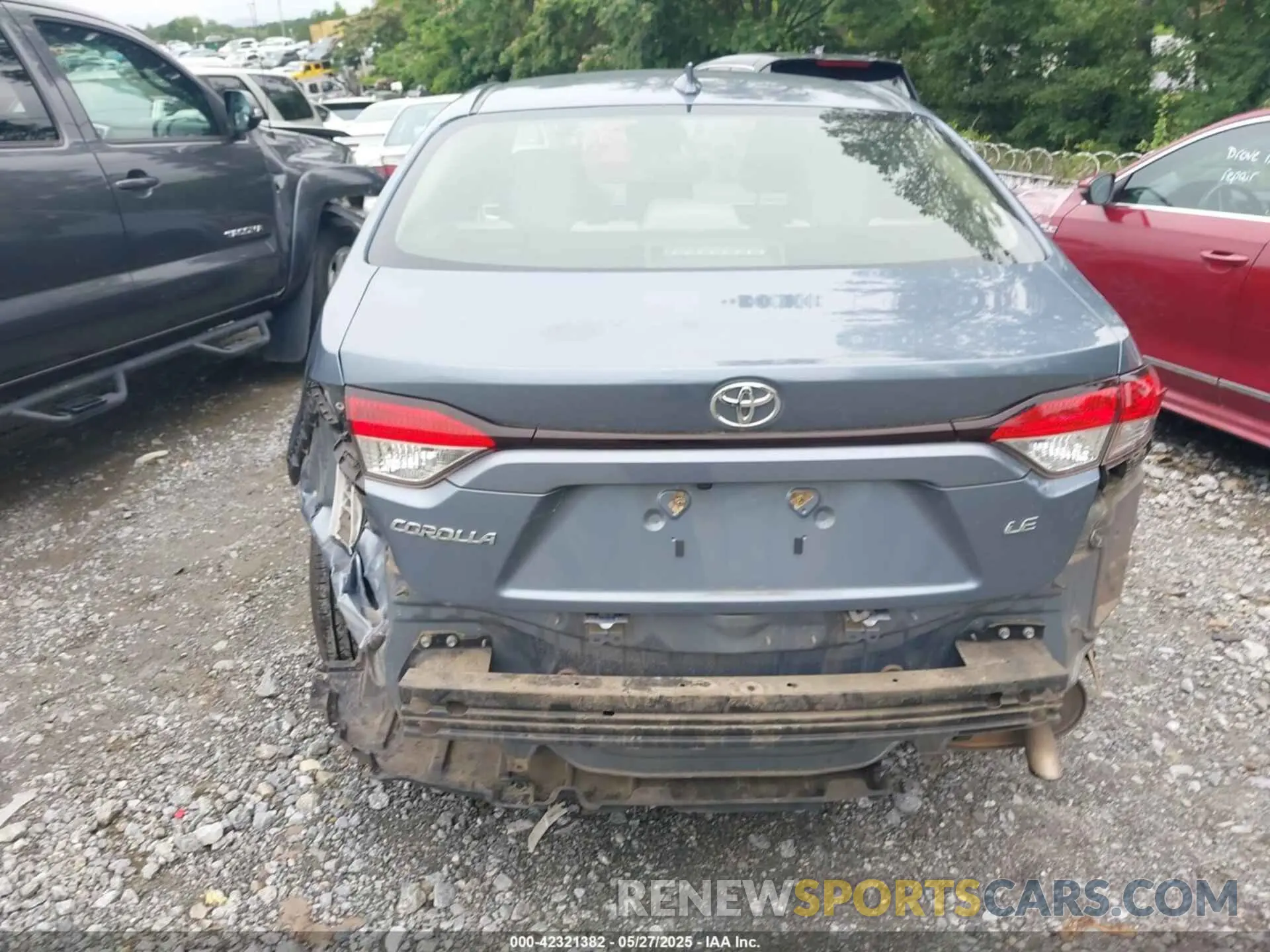 6 Photograph of a damaged car JTDEPRAE6LJ022955 TOYOTA COROLLA 2020