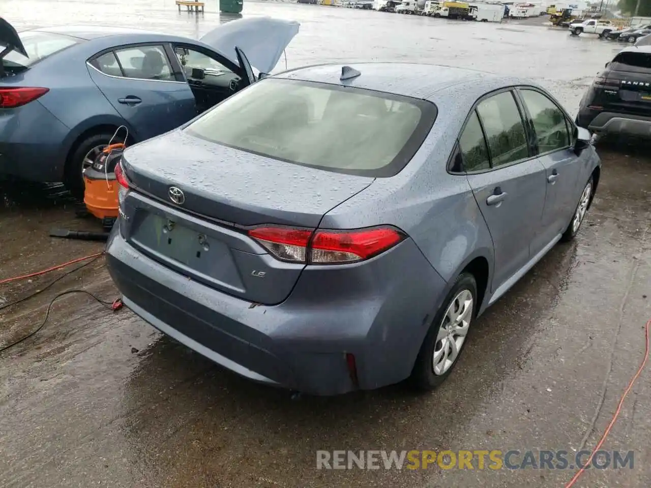 4 Photograph of a damaged car JTDEPRAE6LJ025953 TOYOTA COROLLA 2020