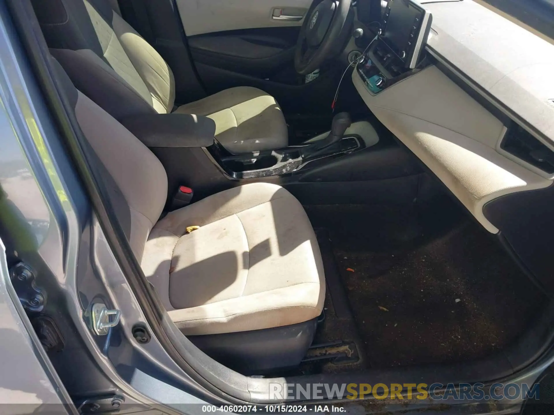 5 Photograph of a damaged car JTDEPRAE6LJ030280 TOYOTA COROLLA 2020
