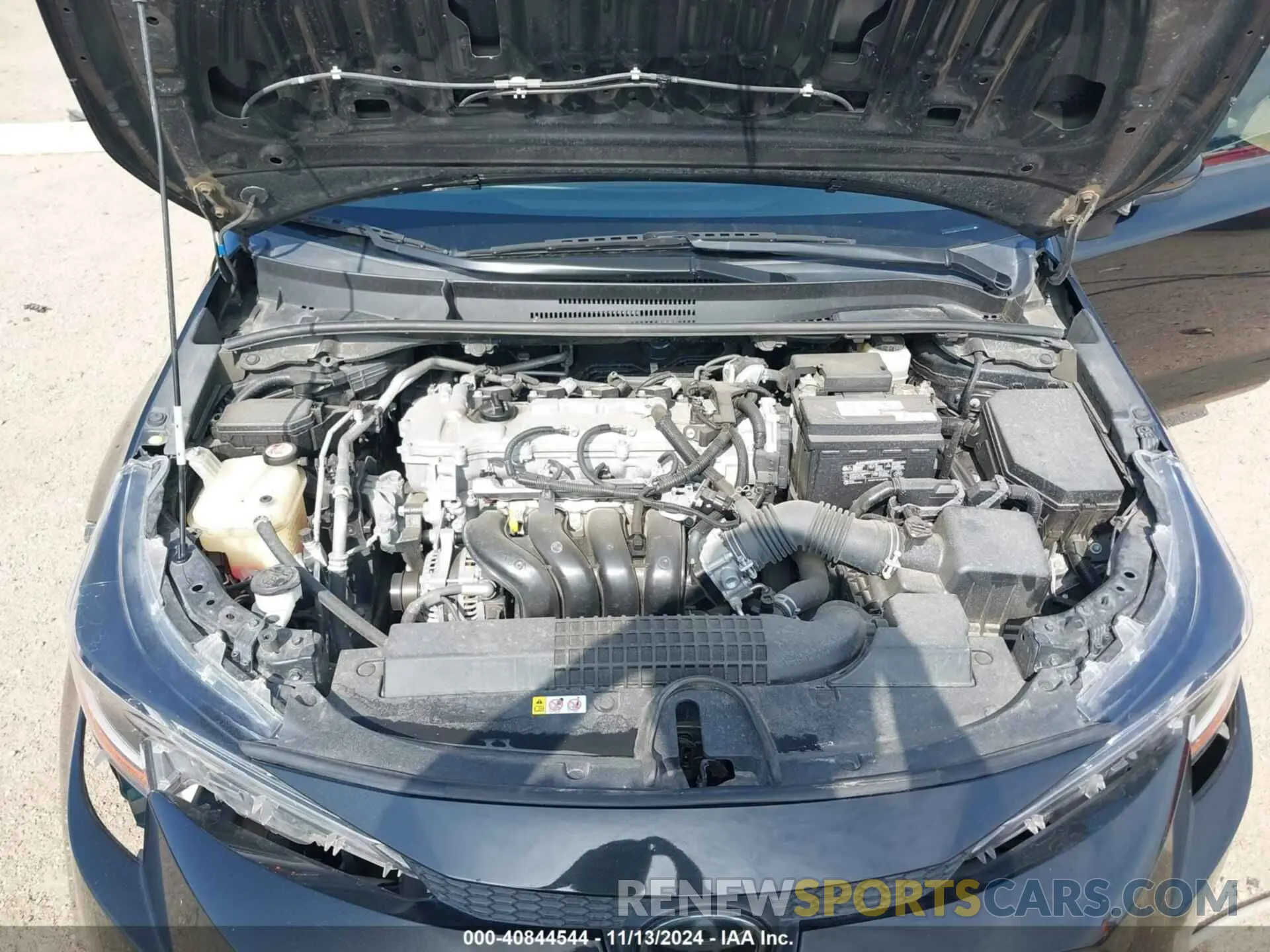 10 Photograph of a damaged car JTDEPRAE6LJ034619 TOYOTA COROLLA 2020