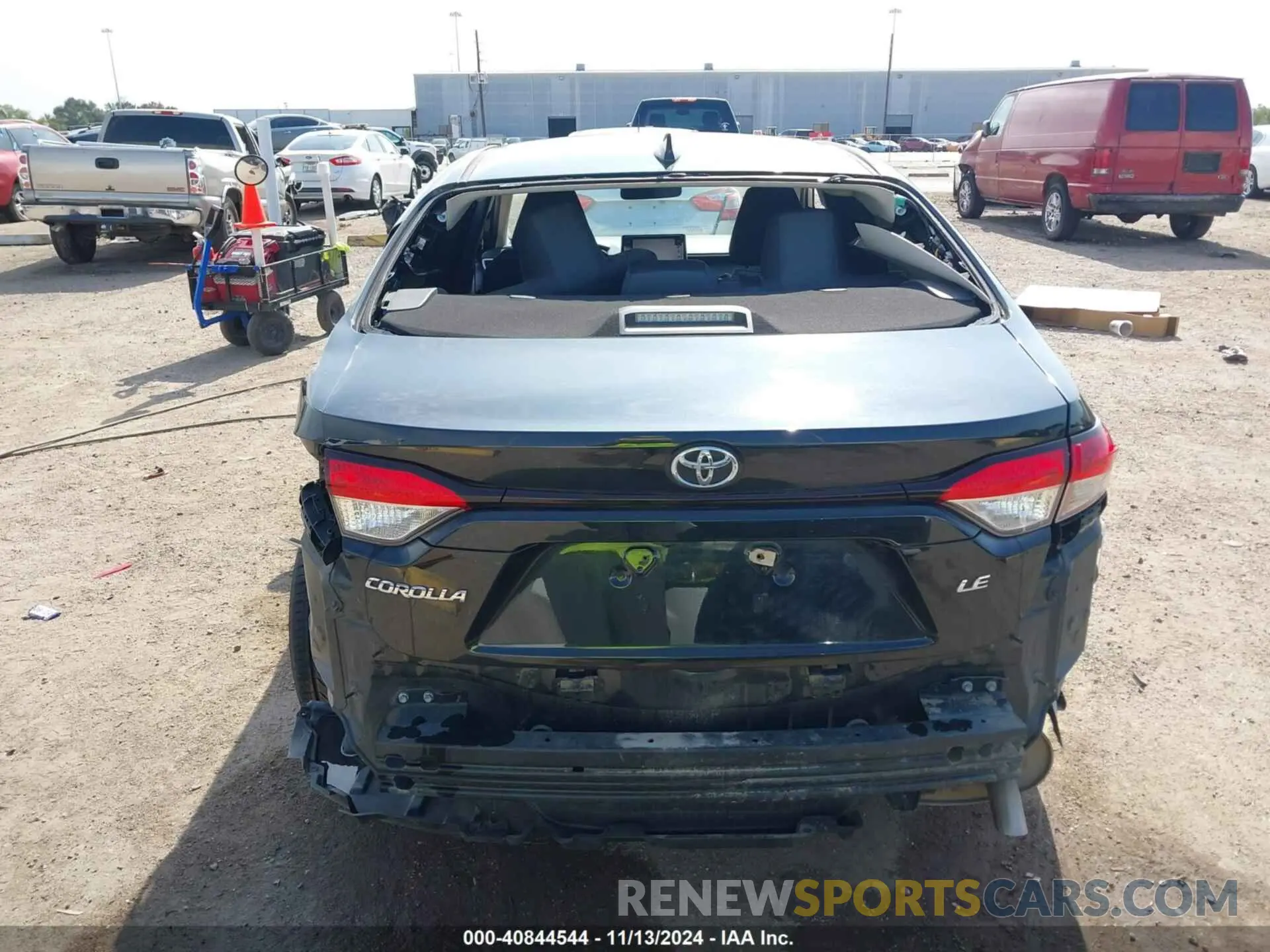 17 Photograph of a damaged car JTDEPRAE6LJ034619 TOYOTA COROLLA 2020