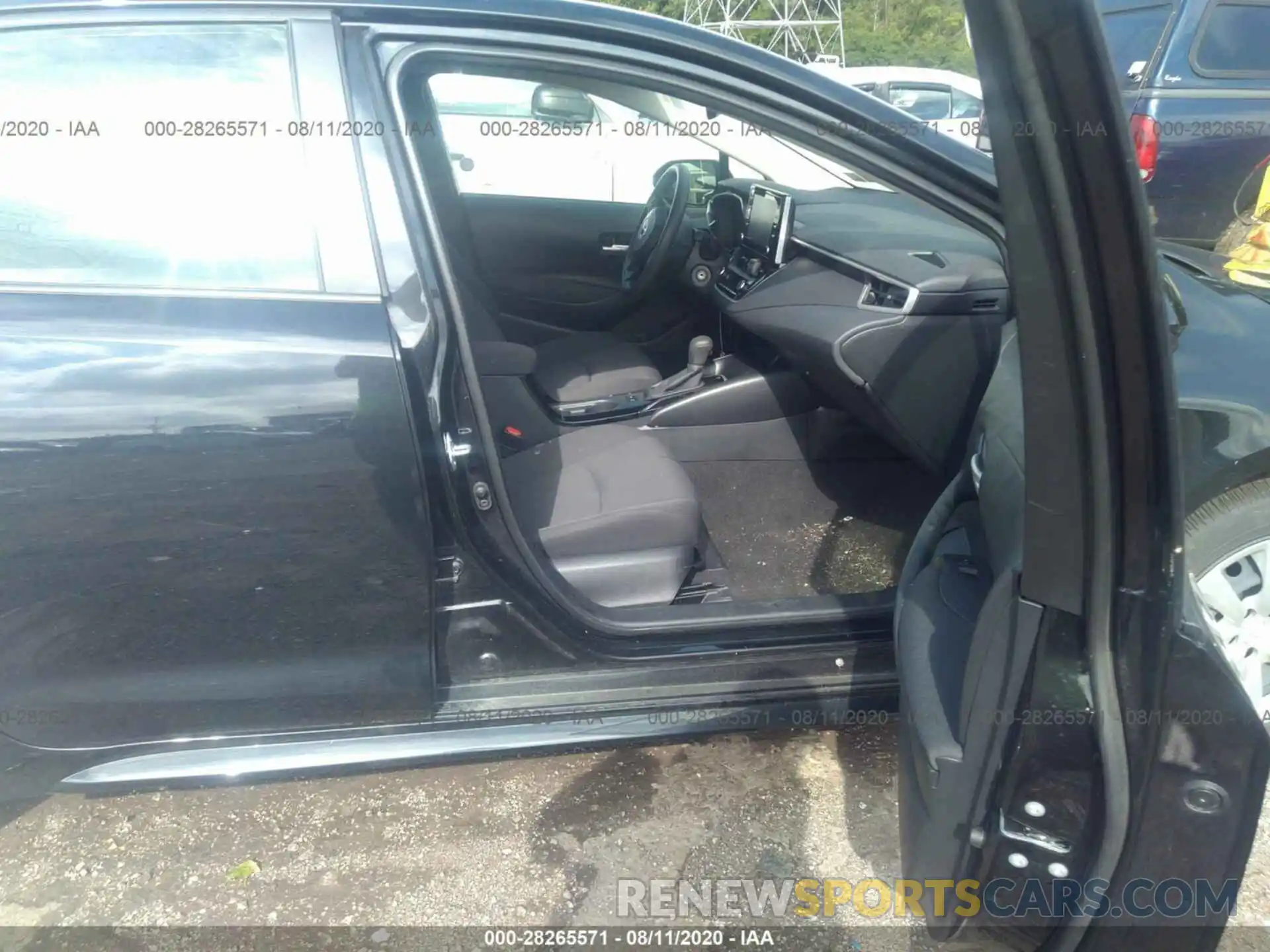 5 Photograph of a damaged car JTDEPRAE6LJ037441 TOYOTA COROLLA 2020