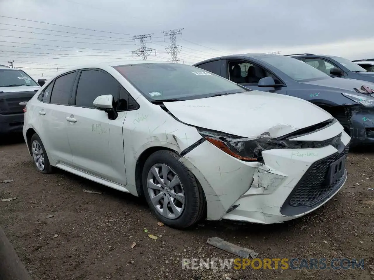 4 Photograph of a damaged car JTDEPRAE6LJ040128 TOYOTA COROLLA 2020