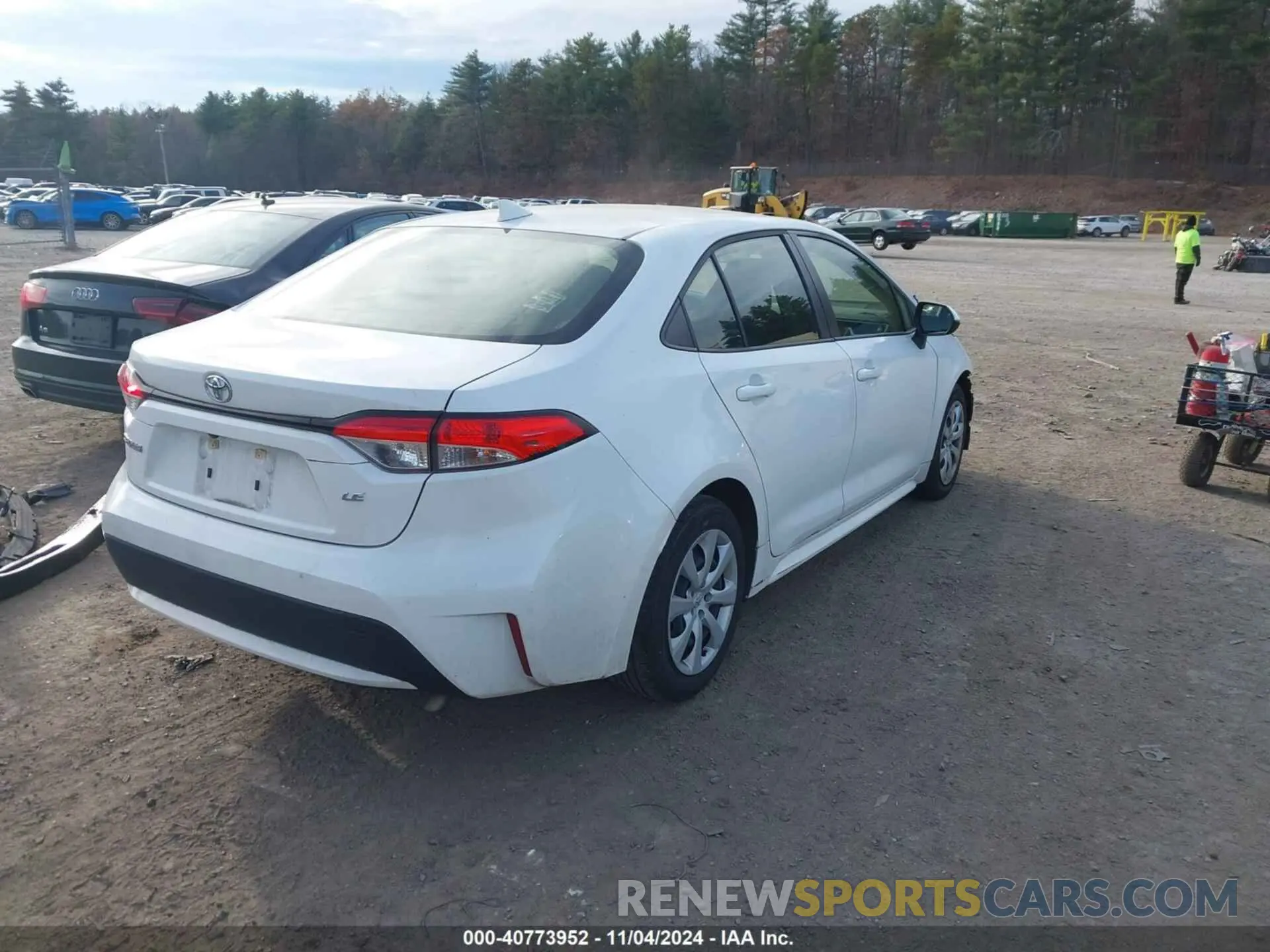 4 Photograph of a damaged car JTDEPRAE6LJ040274 TOYOTA COROLLA 2020