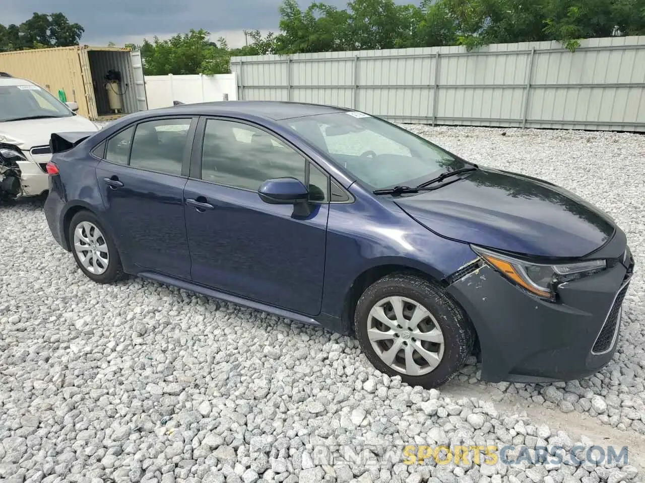 4 Photograph of a damaged car JTDEPRAE6LJ045930 TOYOTA COROLLA 2020