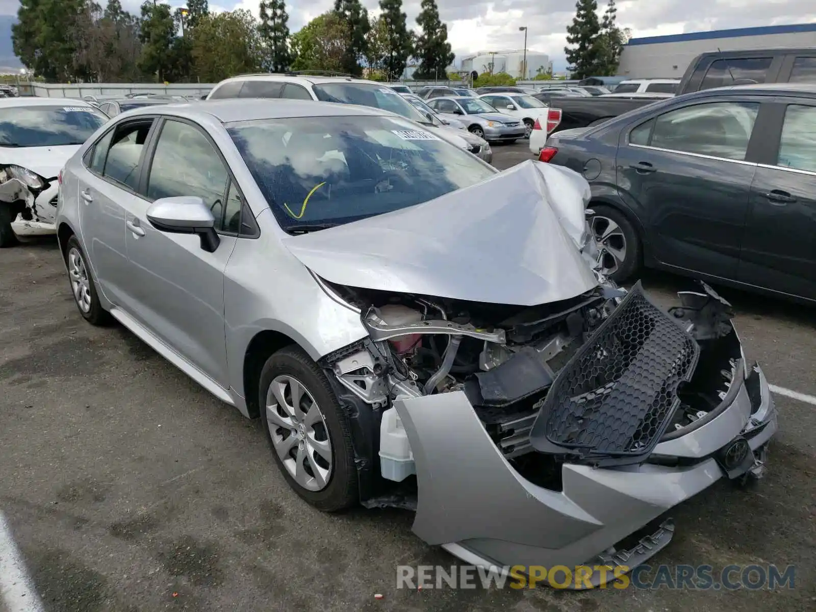 1 Photograph of a damaged car JTDEPRAE6LJ051906 TOYOTA COROLLA 2020