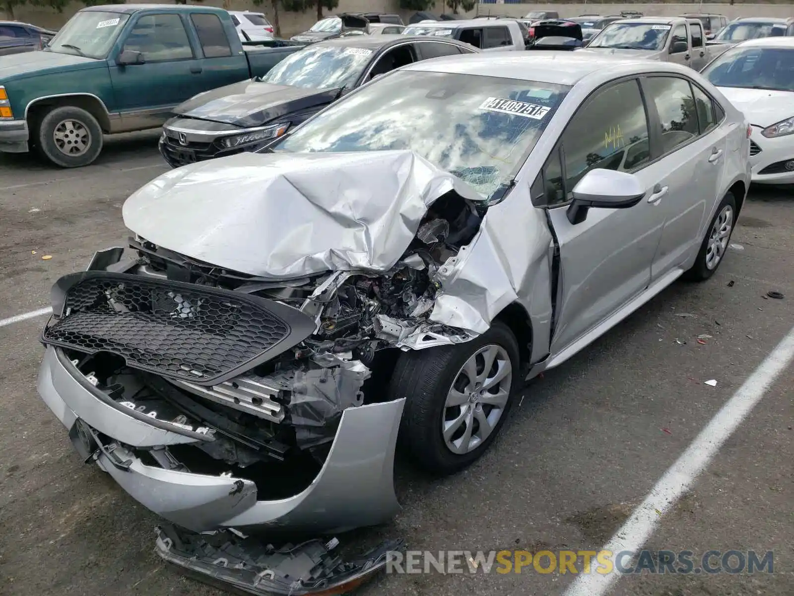 2 Photograph of a damaged car JTDEPRAE6LJ051906 TOYOTA COROLLA 2020