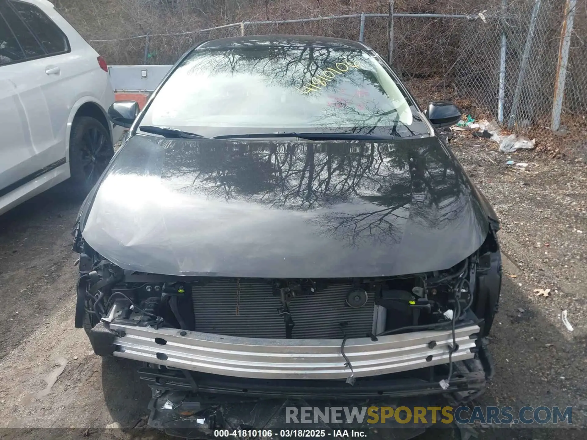 13 Photograph of a damaged car JTDEPRAE6LJ055700 TOYOTA COROLLA 2020