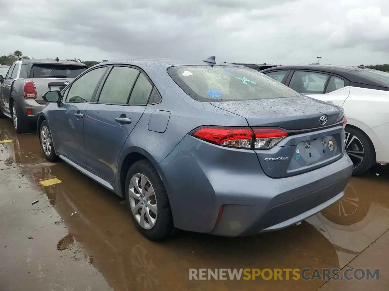 2 Photograph of a damaged car JTDEPRAE6LJ056524 TOYOTA COROLLA 2020