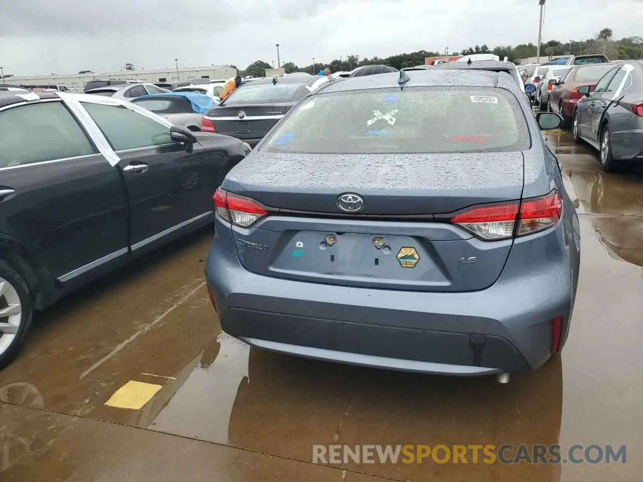 6 Photograph of a damaged car JTDEPRAE6LJ056524 TOYOTA COROLLA 2020