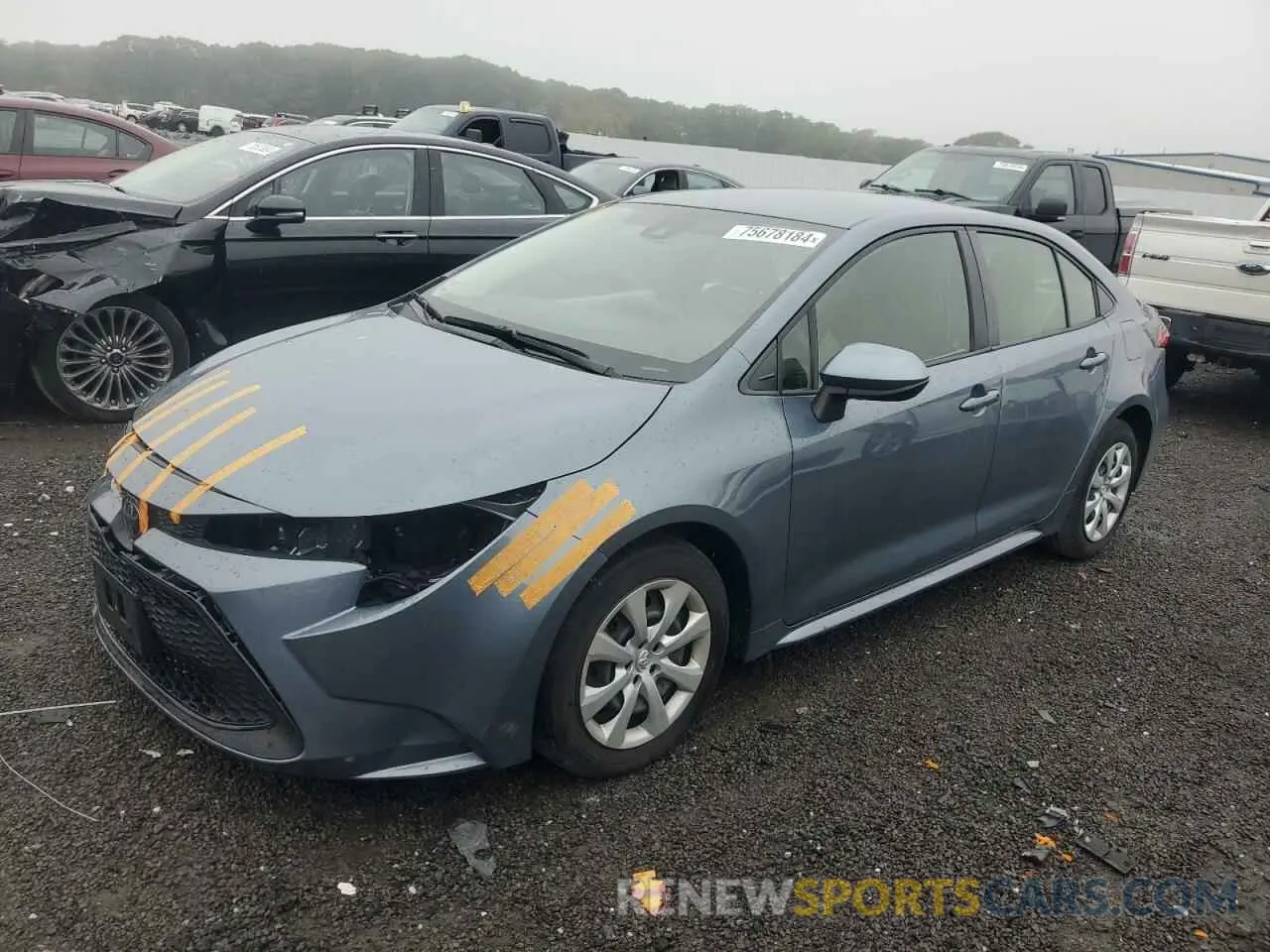1 Photograph of a damaged car JTDEPRAE6LJ057608 TOYOTA COROLLA 2020