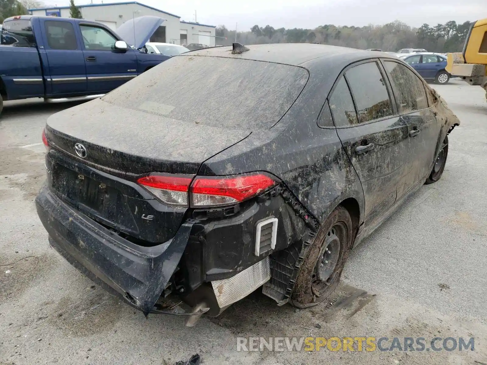 4 Photograph of a damaged car JTDEPRAE6LJ057978 TOYOTA COROLLA 2020