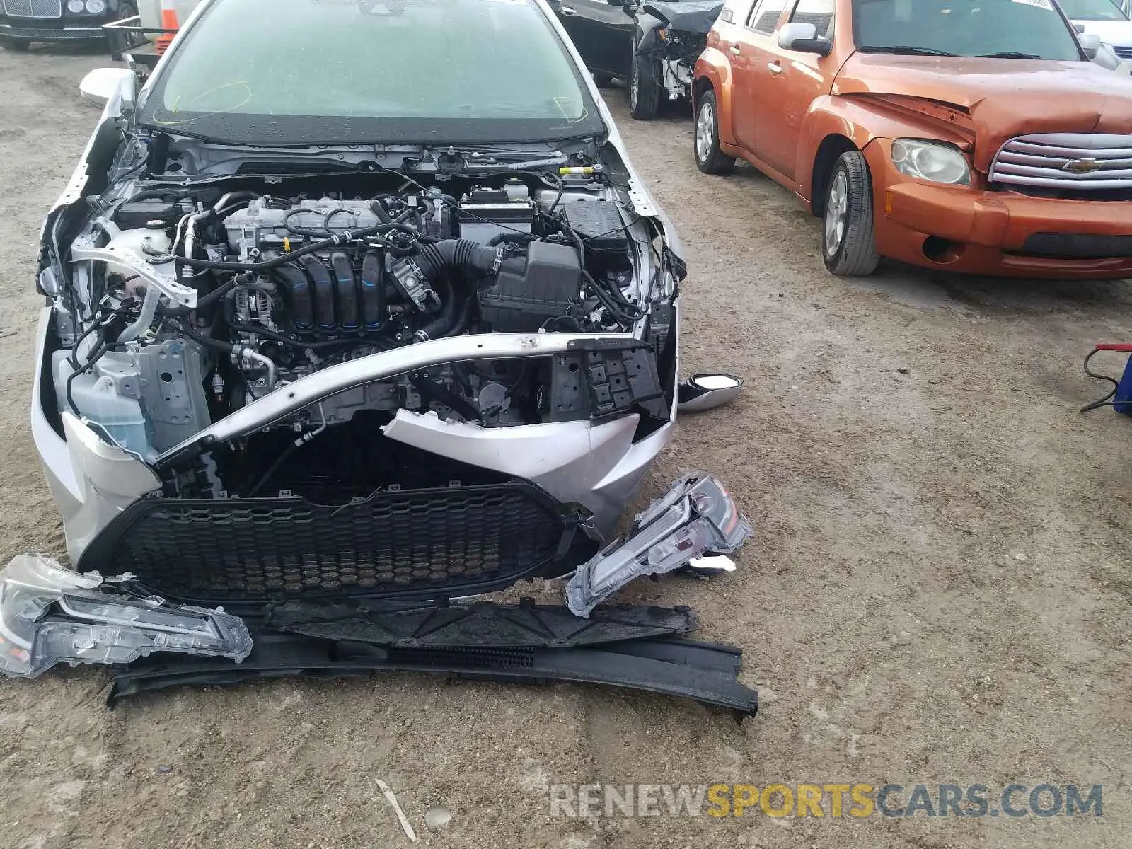 9 Photograph of a damaged car JTDEPRAE6LJ058595 TOYOTA COROLLA 2020