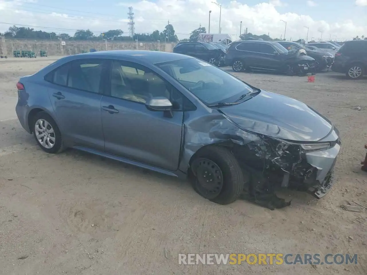 4 Photograph of a damaged car JTDEPRAE6LJ059696 TOYOTA COROLLA 2020