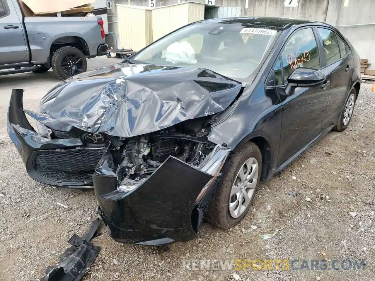 2 Photograph of a damaged car JTDEPRAE6LJ061254 TOYOTA COROLLA 2020