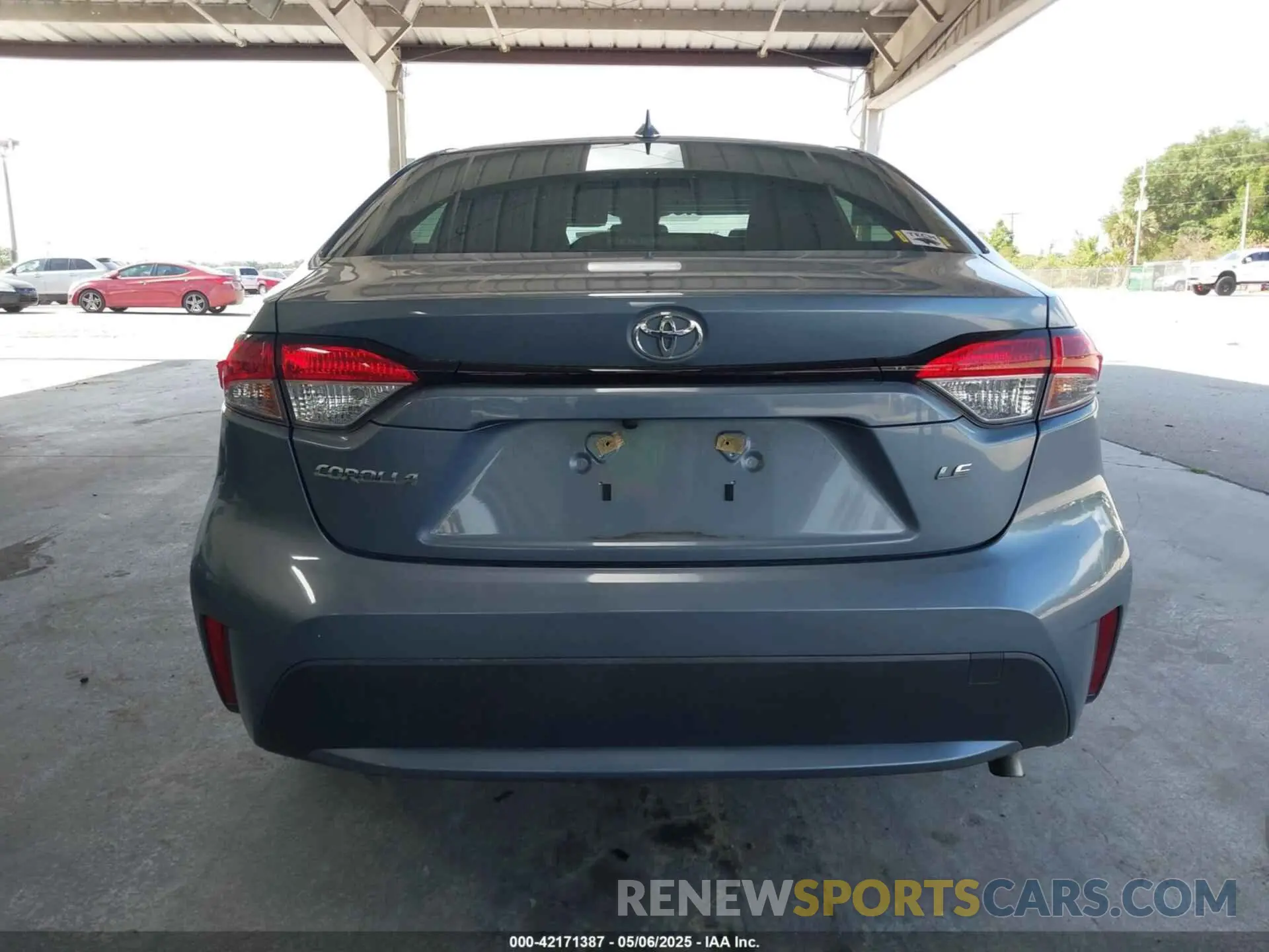 16 Photograph of a damaged car JTDEPRAE6LJ065241 TOYOTA COROLLA 2020