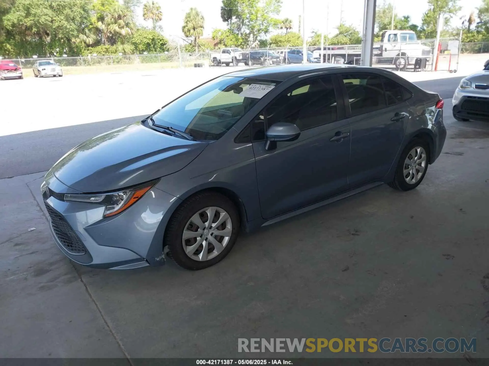 2 Photograph of a damaged car JTDEPRAE6LJ065241 TOYOTA COROLLA 2020