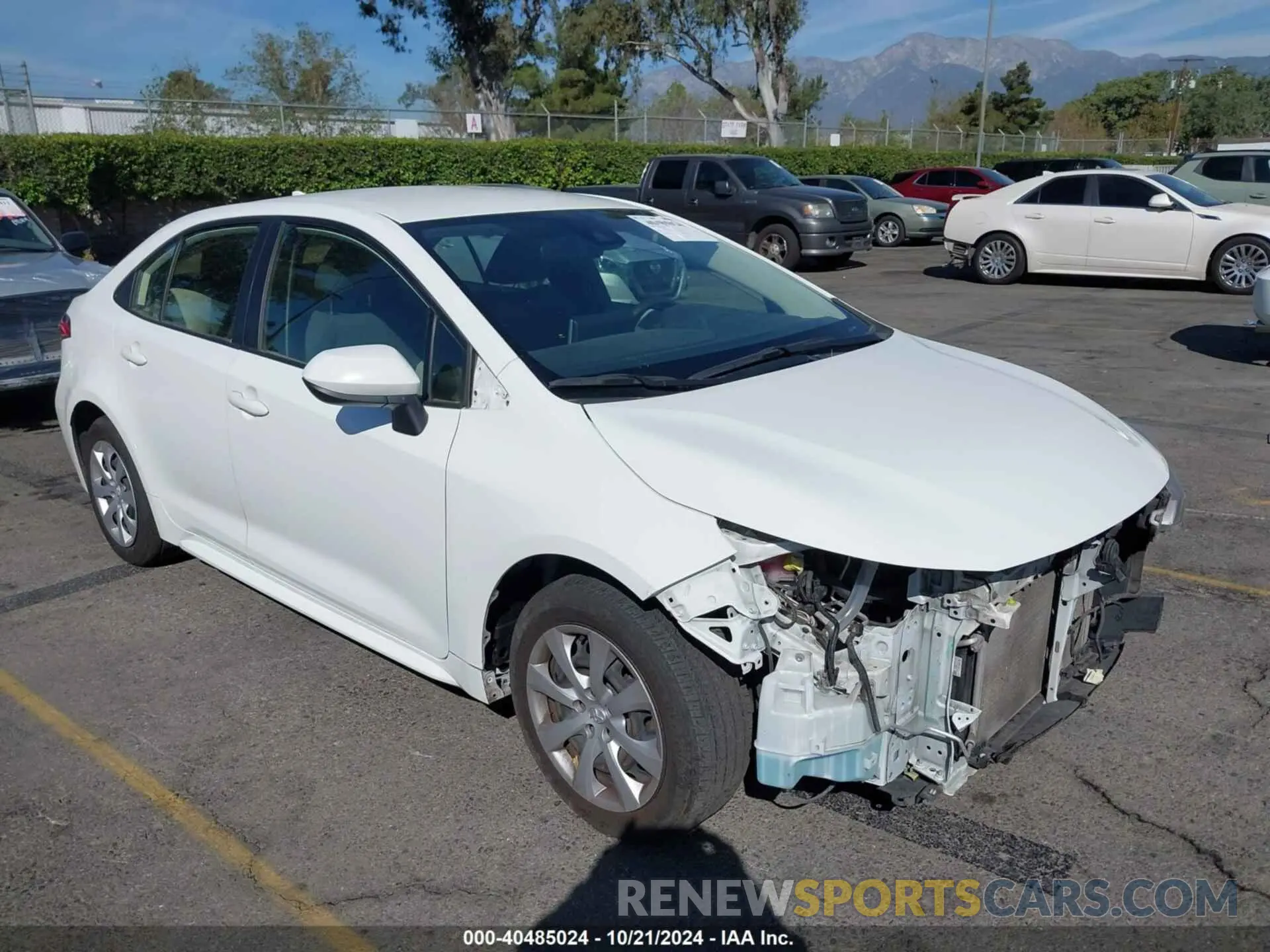 1 Photograph of a damaged car JTDEPRAE6LJ069399 TOYOTA COROLLA 2020