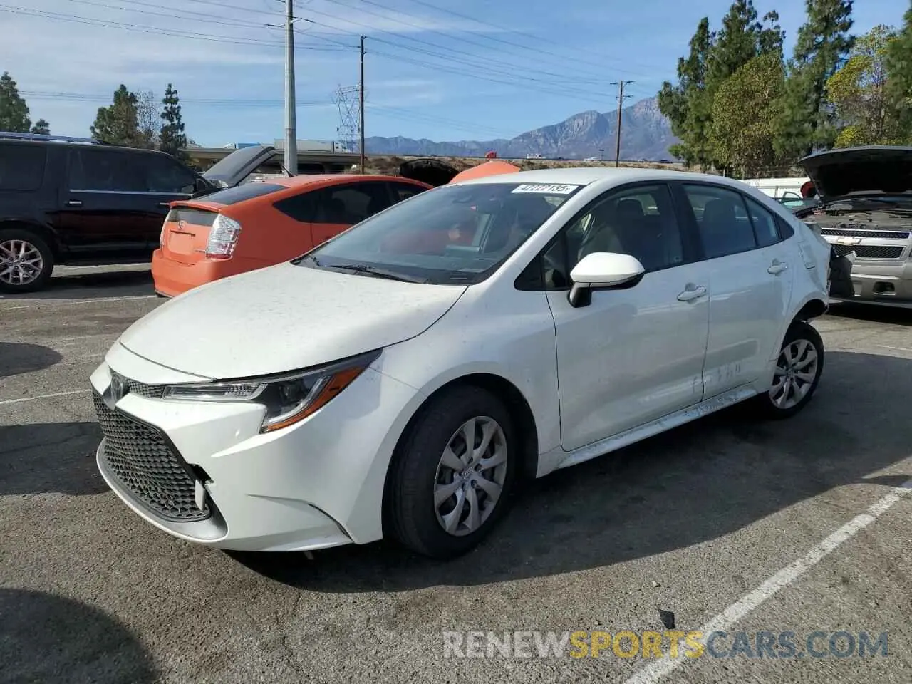 1 Photograph of a damaged car JTDEPRAE6LJ078247 TOYOTA COROLLA 2020