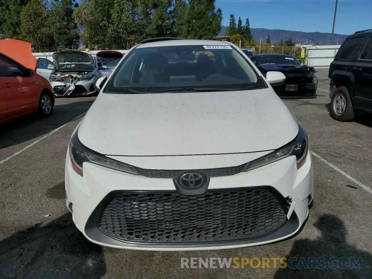5 Photograph of a damaged car JTDEPRAE6LJ078247 TOYOTA COROLLA 2020