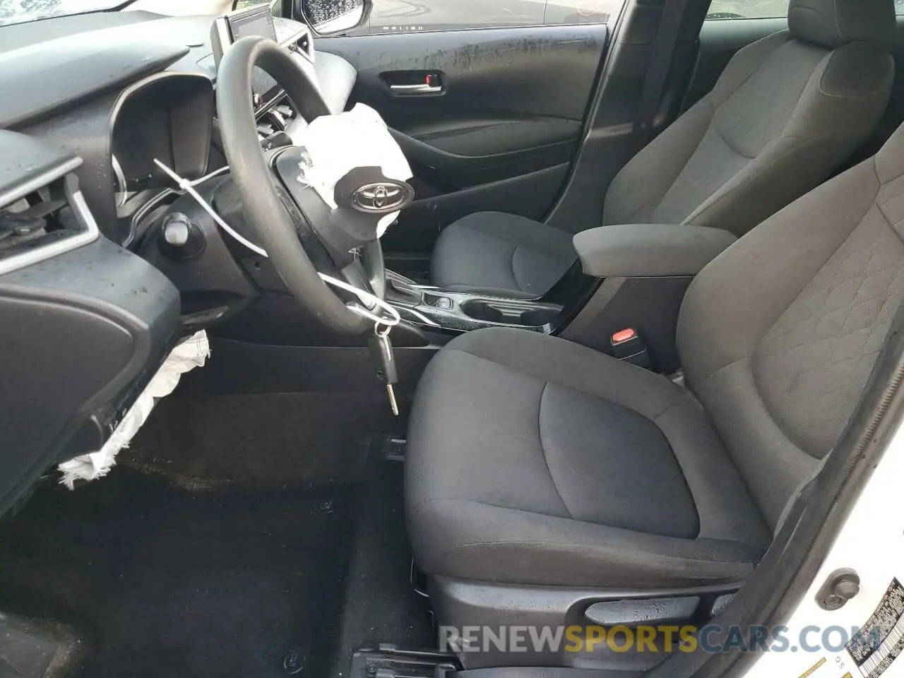 7 Photograph of a damaged car JTDEPRAE6LJ079592 TOYOTA COROLLA 2020