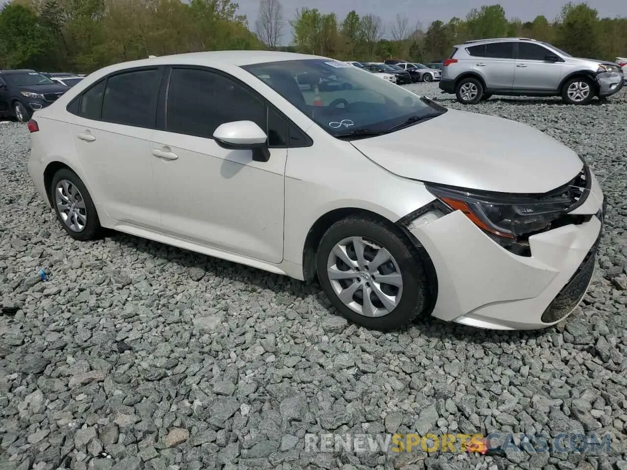 4 Photograph of a damaged car JTDEPRAE6LJ080838 TOYOTA COROLLA 2020