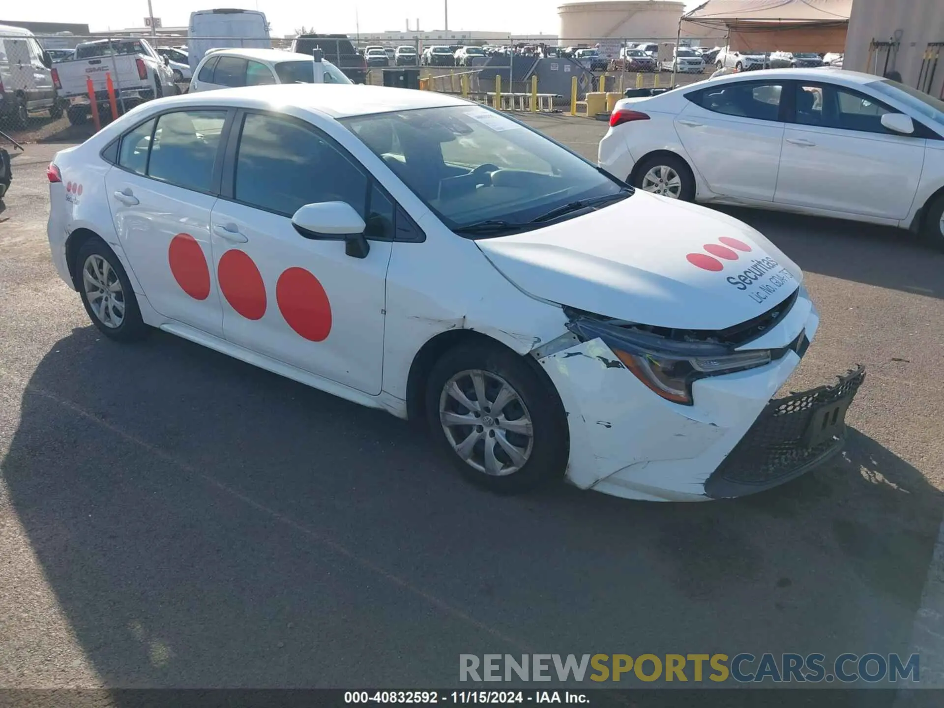 1 Photograph of a damaged car JTDEPRAE6LJ082413 TOYOTA COROLLA 2020