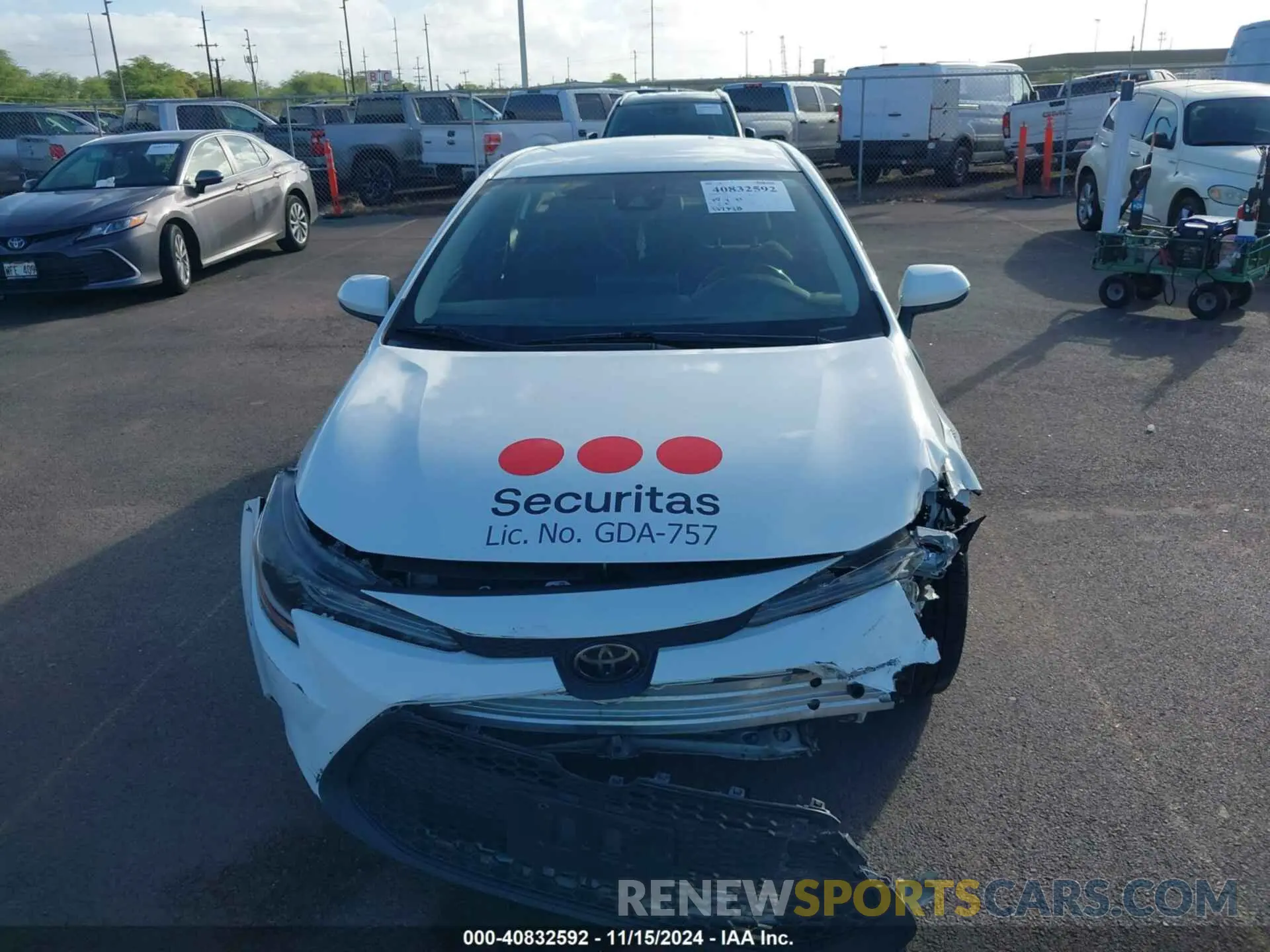 13 Photograph of a damaged car JTDEPRAE6LJ082413 TOYOTA COROLLA 2020
