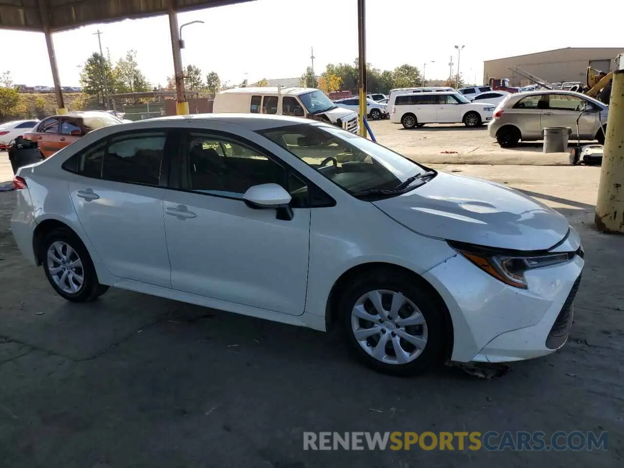 4 Photograph of a damaged car JTDEPRAE6LJ084193 TOYOTA COROLLA 2020