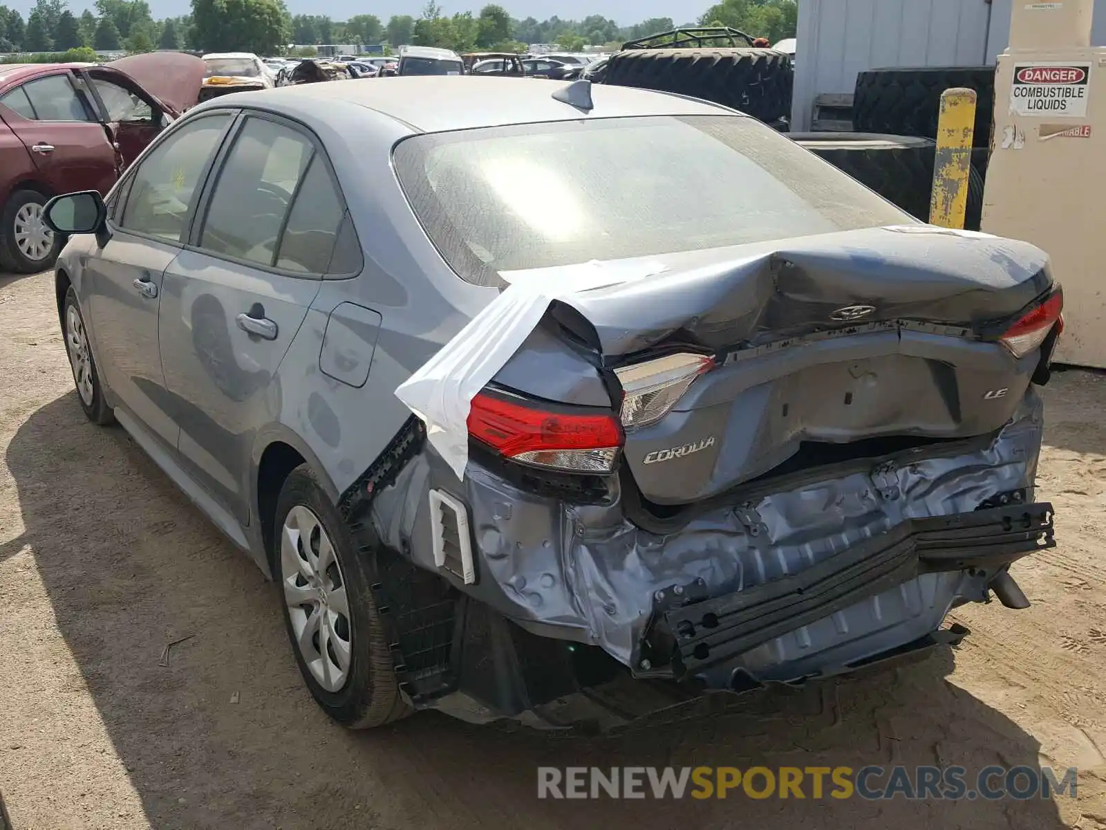 3 Photograph of a damaged car JTDEPRAE6LJ089202 TOYOTA COROLLA 2020