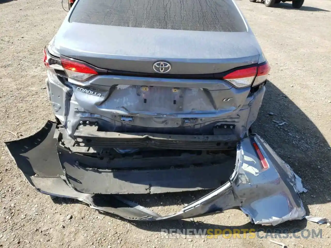 9 Photograph of a damaged car JTDEPRAE6LJ089488 TOYOTA COROLLA 2020