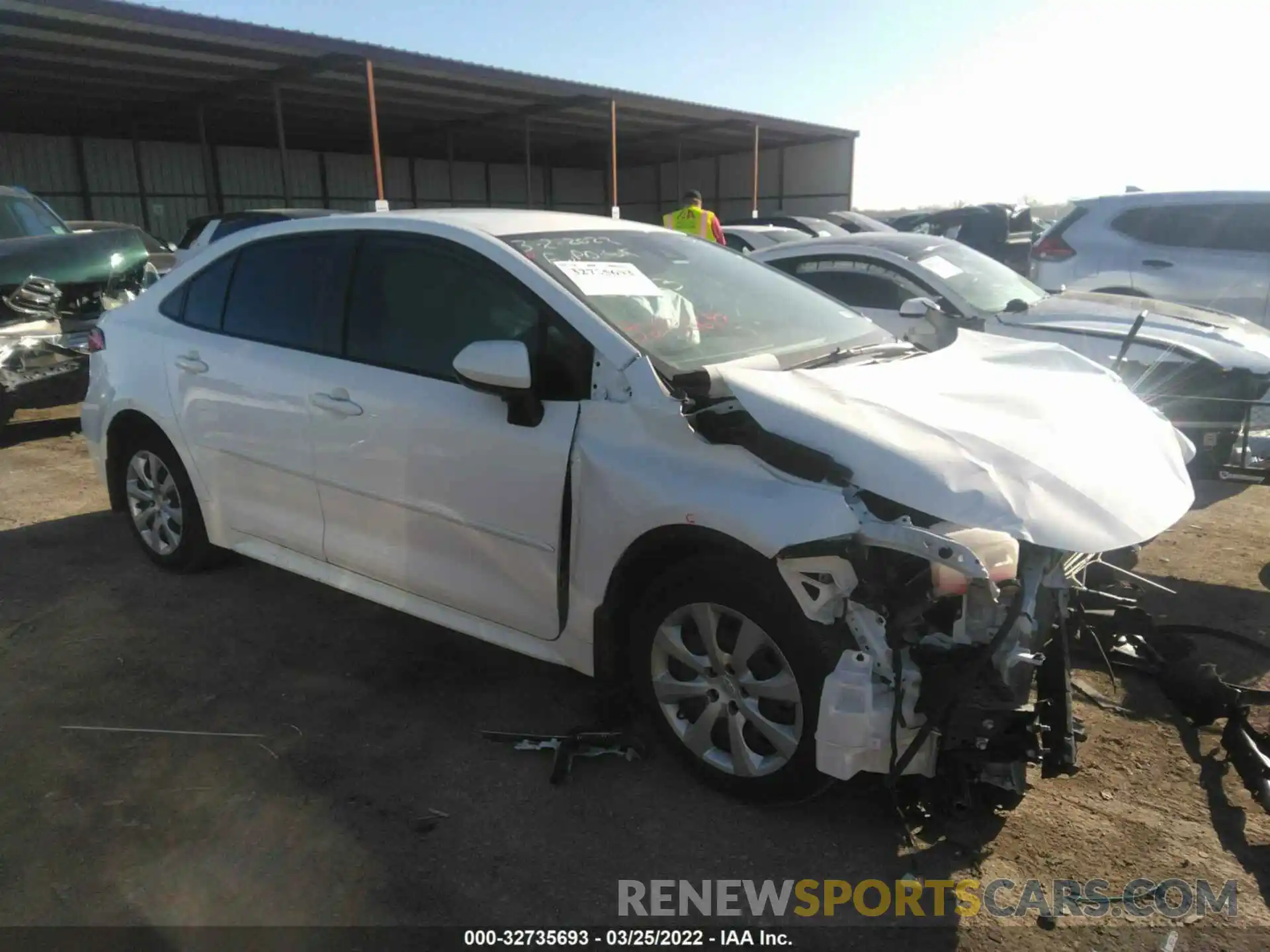 1 Photograph of a damaged car JTDEPRAE6LJ090141 TOYOTA COROLLA 2020