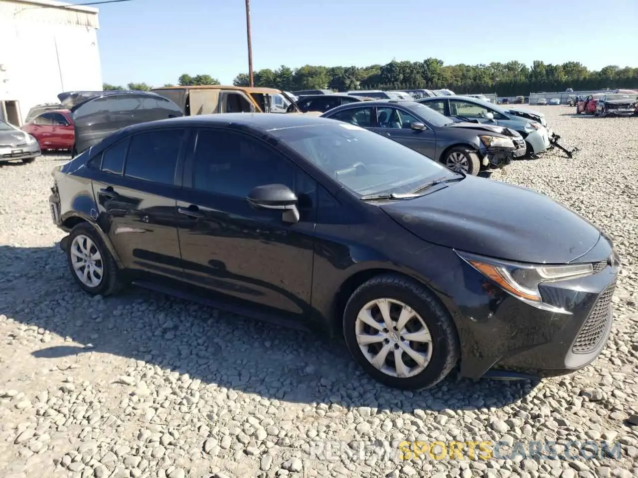 4 Photograph of a damaged car JTDEPRAE6LJ095338 TOYOTA COROLLA 2020