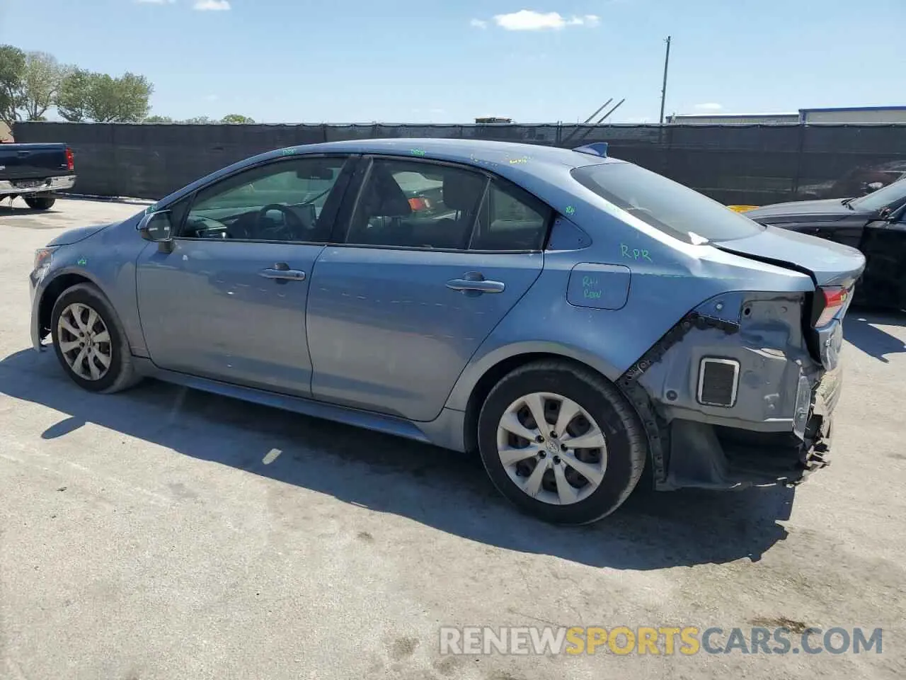 2 Photograph of a damaged car JTDEPRAE6LJ097526 TOYOTA COROLLA 2020