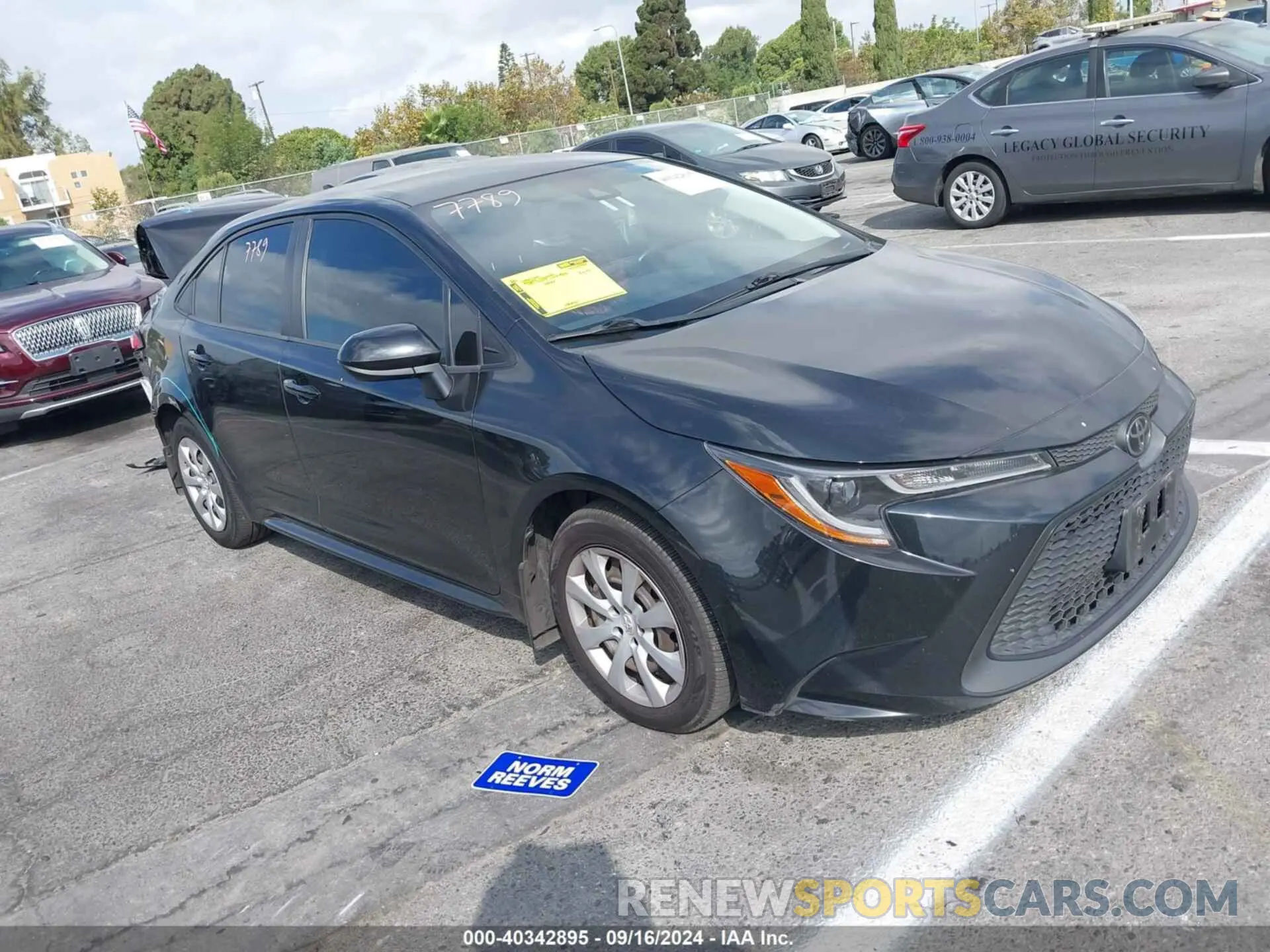 1 Photograph of a damaged car JTDEPRAE6LJ102577 TOYOTA COROLLA 2020