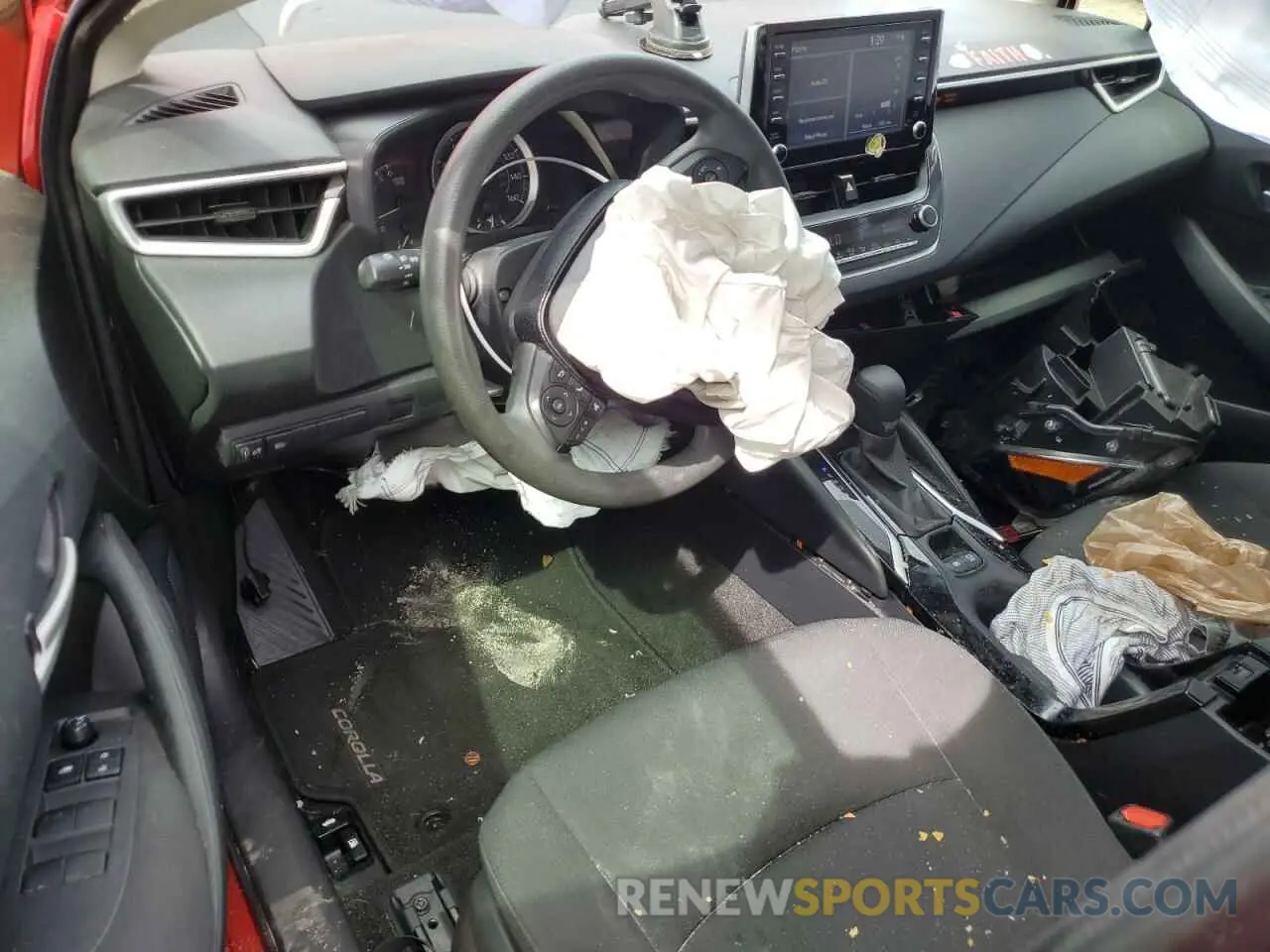8 Photograph of a damaged car JTDEPRAE6LJ105866 TOYOTA COROLLA 2020