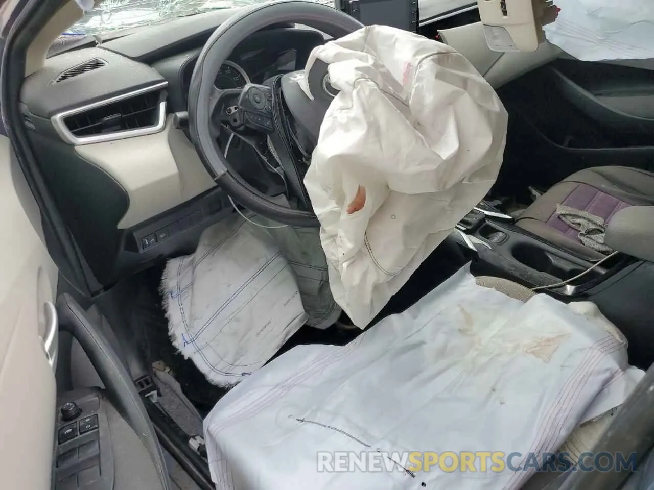 8 Photograph of a damaged car JTDEPRAE6LJ108492 TOYOTA COROLLA 2020