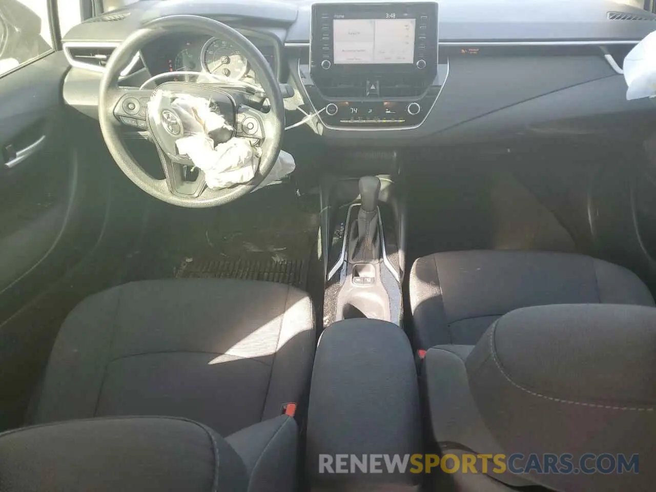 8 Photograph of a damaged car JTDEPRAE6LJ109321 TOYOTA COROLLA 2020
