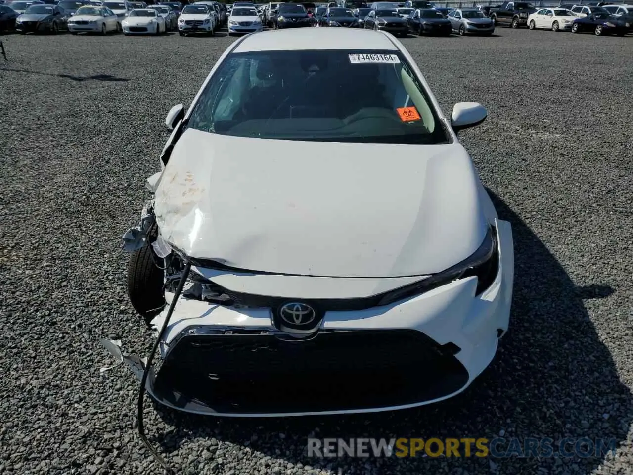 5 Photograph of a damaged car JTDEPRAE6LJ109951 TOYOTA COROLLA 2020